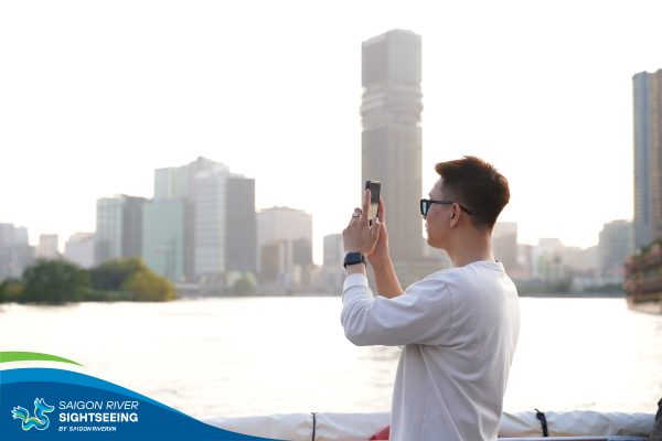 Morning Tour Saigon River Sightseeing